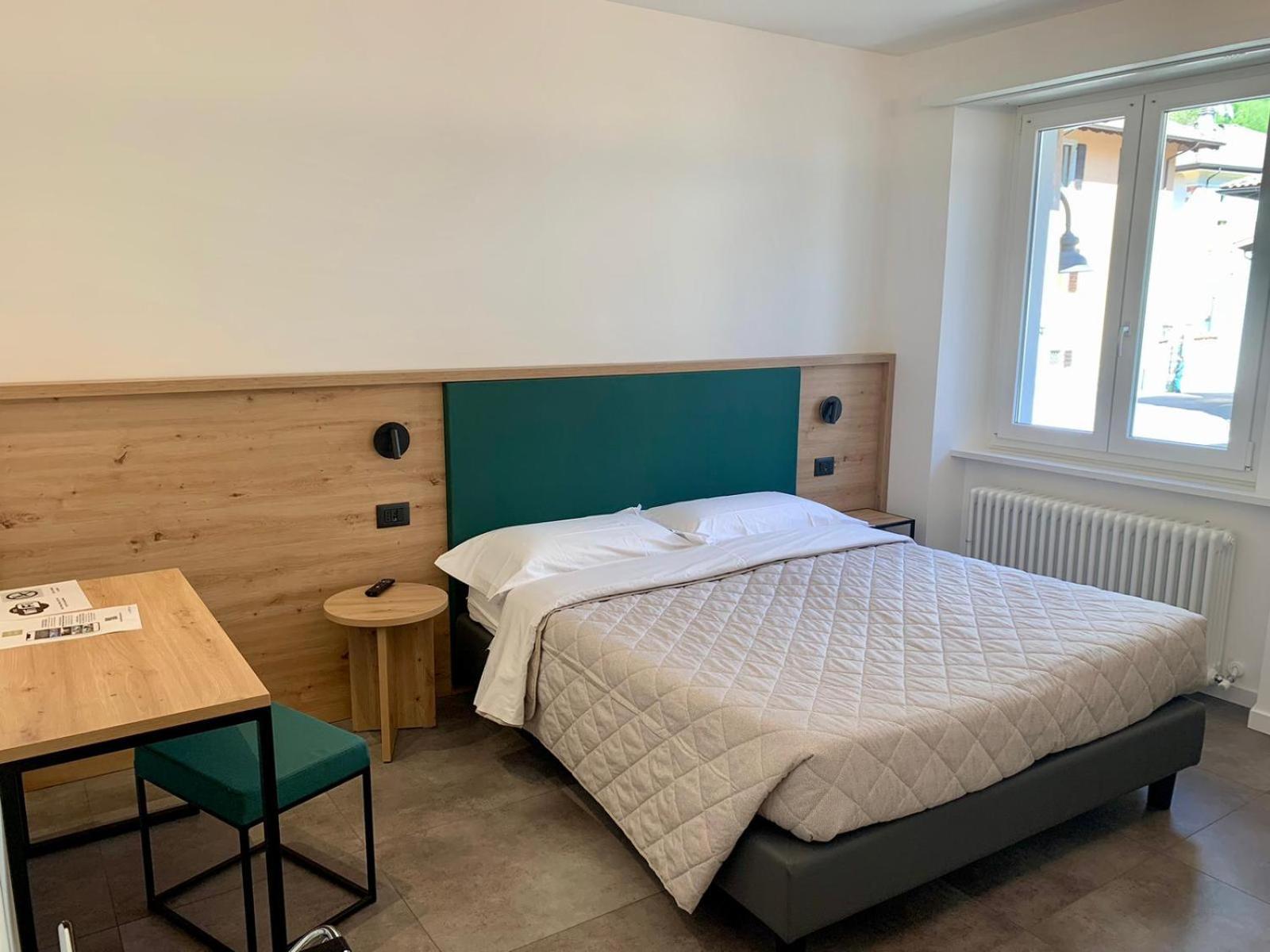 Hotel Locanda Alla Perla Tiarno di Sotto Екстериор снимка